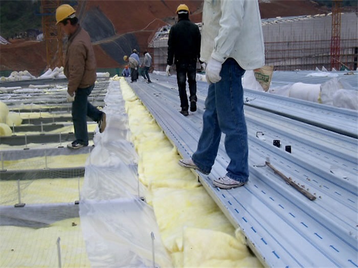 合肥安吉县体育馆网架